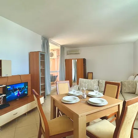 Apartmán Bratanov Sunset 4 *